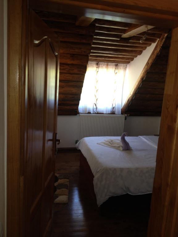 Casa Non Nobis Dambovicioara 빌라 객실 사진